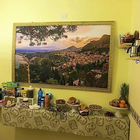 Oda ve Kahvaltı Teodora Gaggi