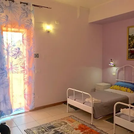 Oda ve Kahvaltı Teodora